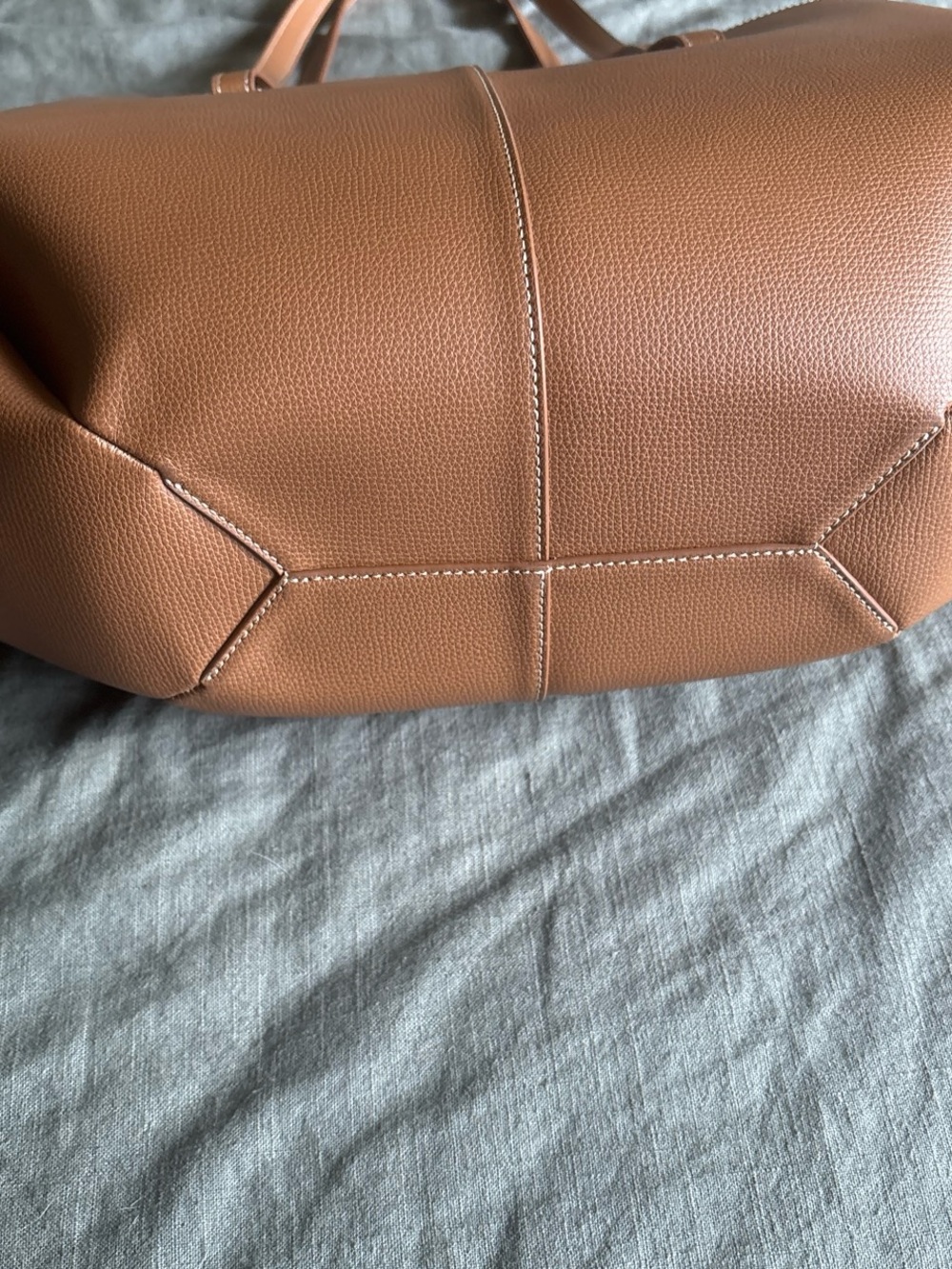 Polène - Cyme - Textured Camel Leather - Shoulder Tote - Picture 4 of 5